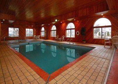 Hotel Red Roof 2*